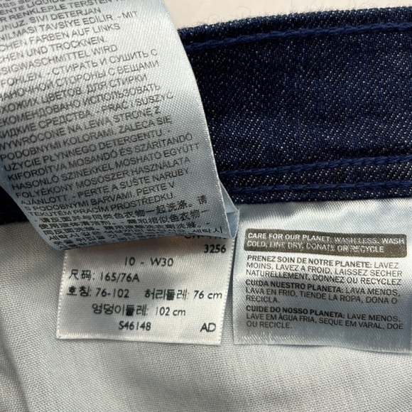 NWT Levi’s Bermuda Shorts Size 10/30 - Picture 11 of 16